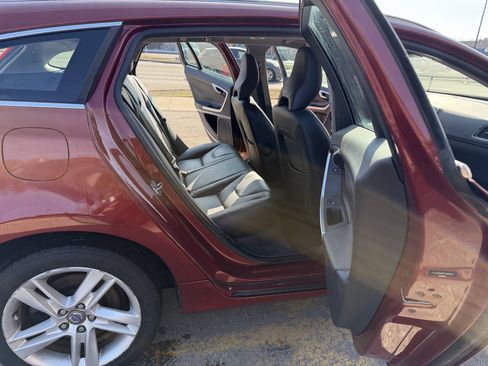 Used 2015 Volvo V60 T5 Premier FWD image 7
