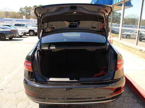Used 2021 Volkswagen Jetta R-Line FWD image 14