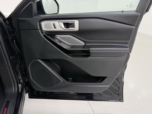 Used 2021 Ford Explorer ST w/ Equipment Group 401A image 30