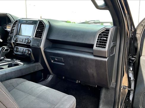 Used 2016 Ford F150 XLT w/ Equipment Group 302A Luxury image 17