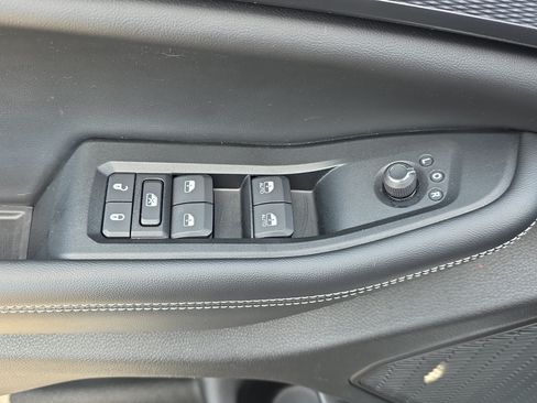 Certified 2023 Jeep Grand Cherokee L Laredo AWD/4WD image 26