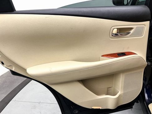 Used 2010 Lexus RX 350 2WD image 25