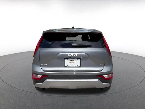 Used 2026 Kia Niro LX FWD image 12