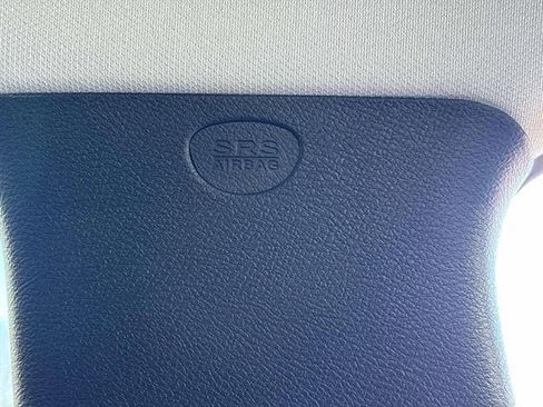 Used 2020 Jeep Cherokee Latitude w/ Cold Weather Group image 26