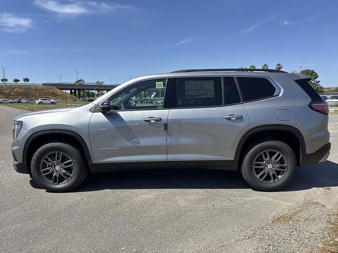 New 2026 GMC Acadia Elevation FWD image 5