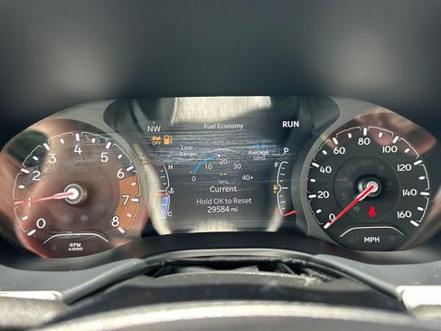 Used 2024 Jeep Compass Latitude AWD/4WD image 10