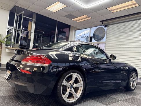 Used 2015 BMW Z4 sDrive28i RWD image 20