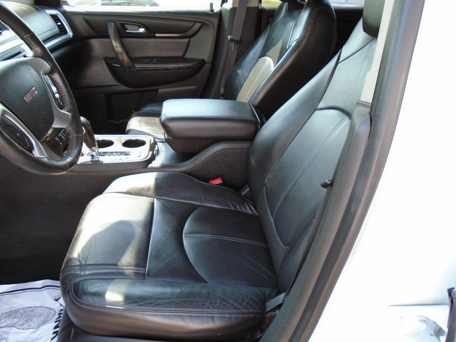 Used 2016 GMC Acadia SLT AWD/4WD image 14