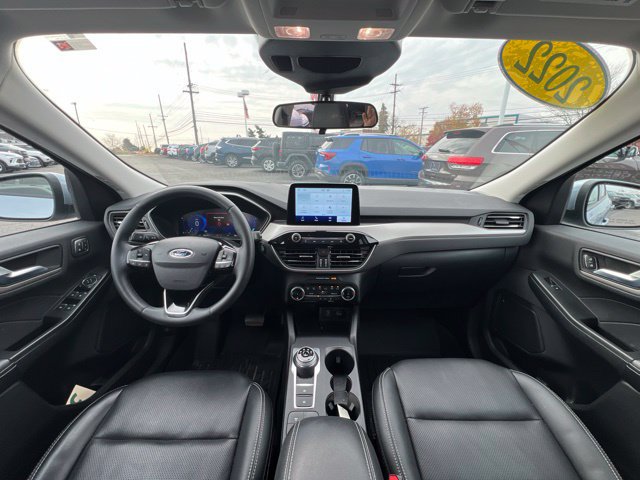 Used 2022 Ford Escape SEL w/ Technology Package AWD/4WD image 17