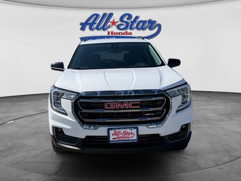 Used 2024 GMC Terrain AT4 w/ Infotainment Package II AWD/4WD image 2