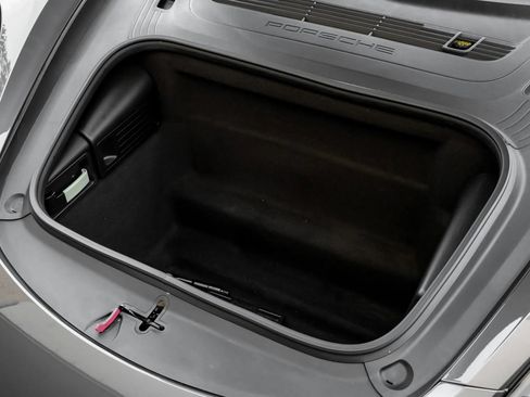 Used 2019 Porsche 718 Cayman S RWD image 50