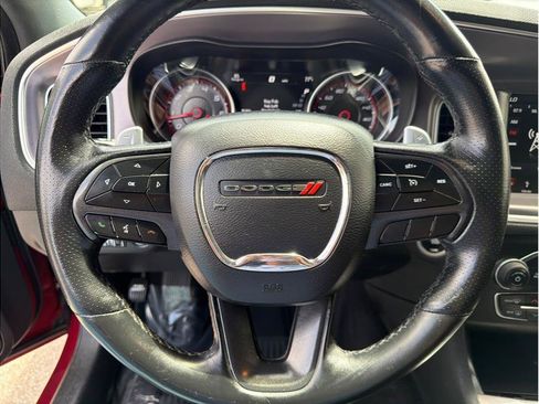 Used 2019 Dodge Charger Scat Pack RWD image 8