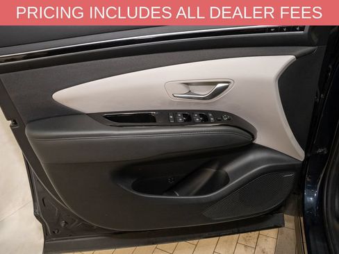 Used 2022 Hyundai Tucson Limited AWD/4WD image 14