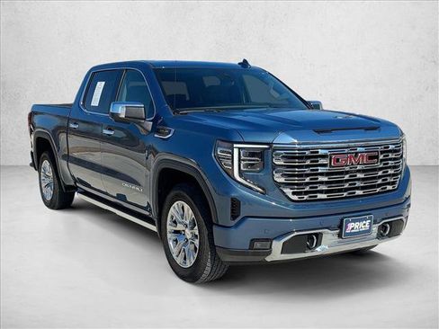 Used 2024 GMC Sierra 1500 Denali w/ Technology Package image 3