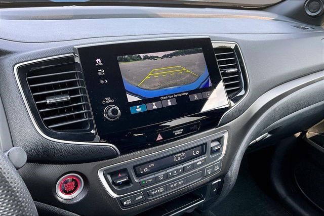Certified 2025 Honda Passport TrailSport image 14