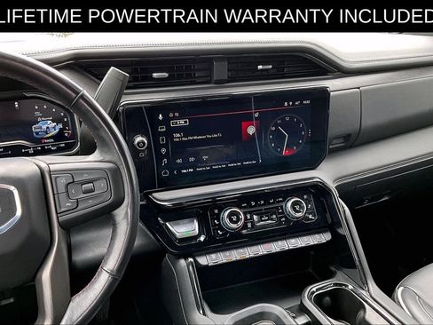 Used 2024 GMC Sierra 2500 AT4X AWD/4WD image 8