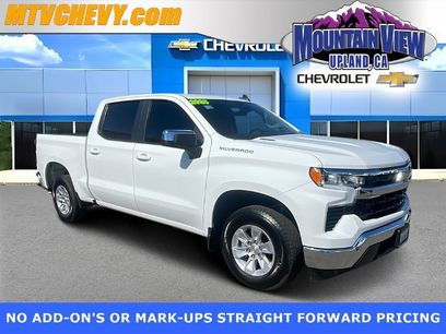 Used 2025 Chevrolet Silverado 1500 LT w/ Convenience Package II