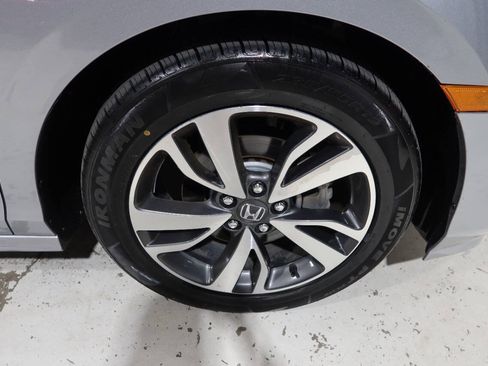 Used 2023 Honda Odyssey Touring image 39
