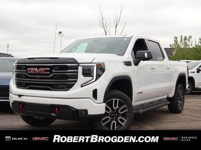 New 2026 GMC Sierra 1500 AT4 w/ AT4 Premium Package