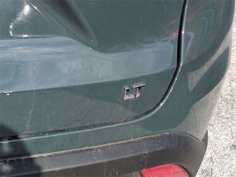 Certified 2025 Chevrolet Trax LT image 13