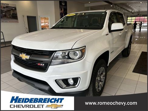 Used 2018 Chevrolet Colorado Z71 AWD/4WD image 6