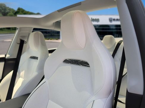 Used 2025 Tesla Model 3 Performance AWD/4WD image 15