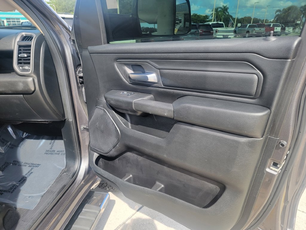 Used 2019 RAM 1500 Tradesman RWD image 13