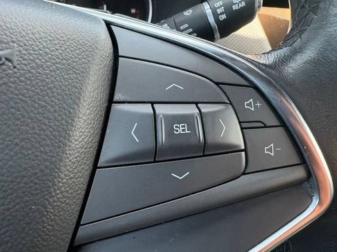 Used 2023 Cadillac XT5 Luxury AWD/4WD image 32