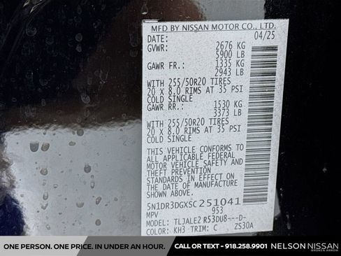 Certified 2025 Nissan Pathfinder Platinum w/ Cargo Package FWD image 35