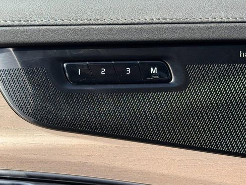 New 2026 Volvo XC90 B5 Plus w/ Protection Package image 10