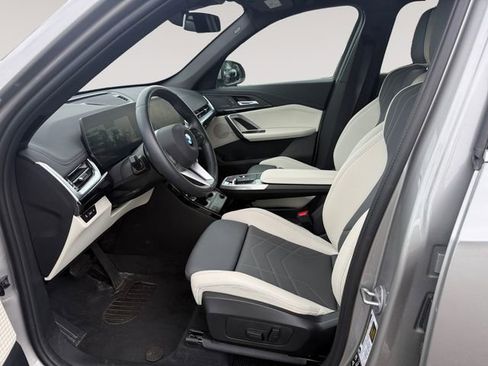 Certified 2026 BMW X1 xDrive28i w/ Convenience Package AWD/4WD image 9