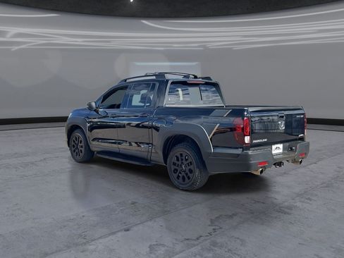 Used 2022 Honda Ridgeline Black Edition image 4