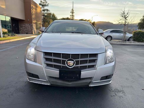 Used 2011 Cadillac CTS AWD Wagon image 6