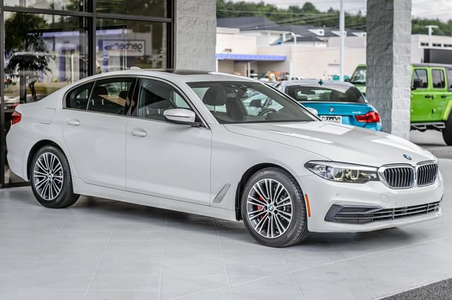 Used 2019 BMW 530i w/ Convenience Package RWD image 4