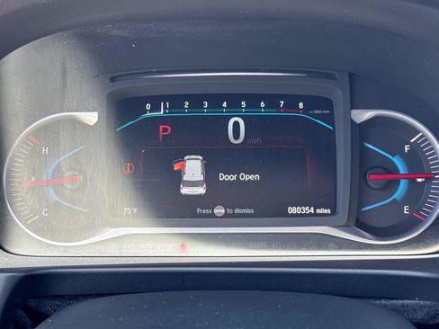 Used 2020 Honda Pilot Touring image 29