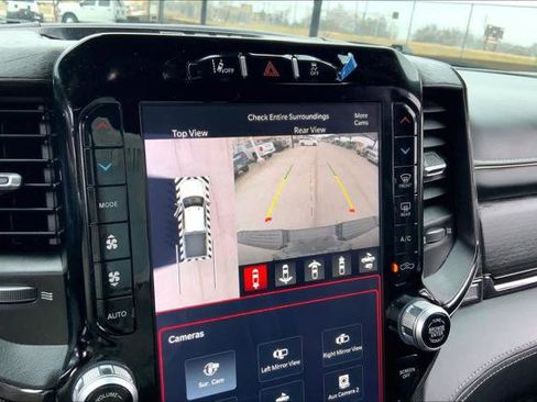 Certified 2022 RAM 2500 Limited image 24