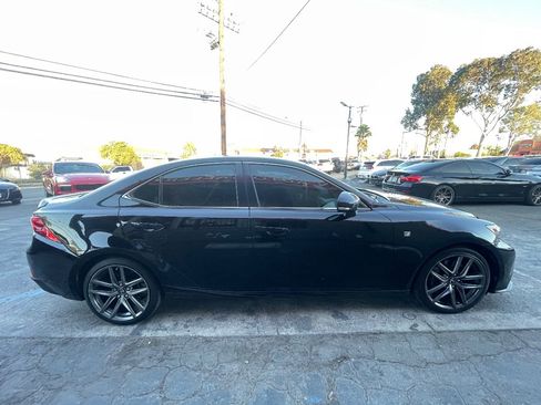Used 2016 Lexus IS 200t image 4