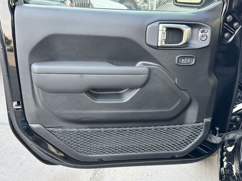 New 2025 Jeep Wrangler Sport S image 15