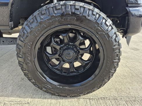 Certified 2024 Ford F250 Lariat w/ Lariat Ultimate Package image 8