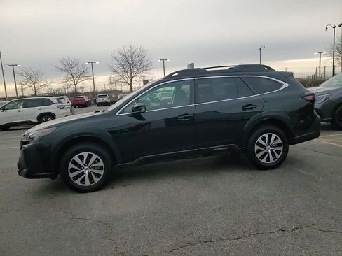 Certified 2024 Subaru Outback Premium image 7