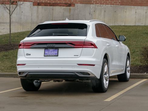 Certified 2023 Audi Q8 Premium w/ Convenience Package image 3