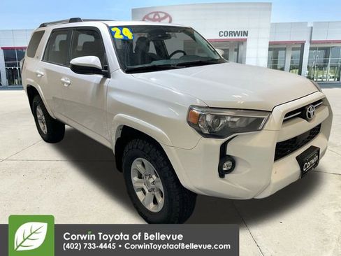 Certified 2024 Toyota 4Runner SR5 image 2