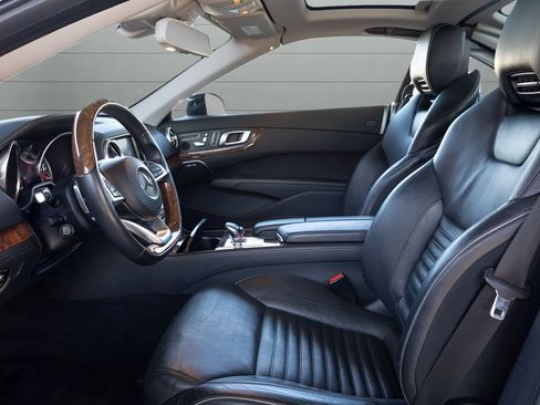 Used 2019 Mercedes-Benz SL 450 image 40