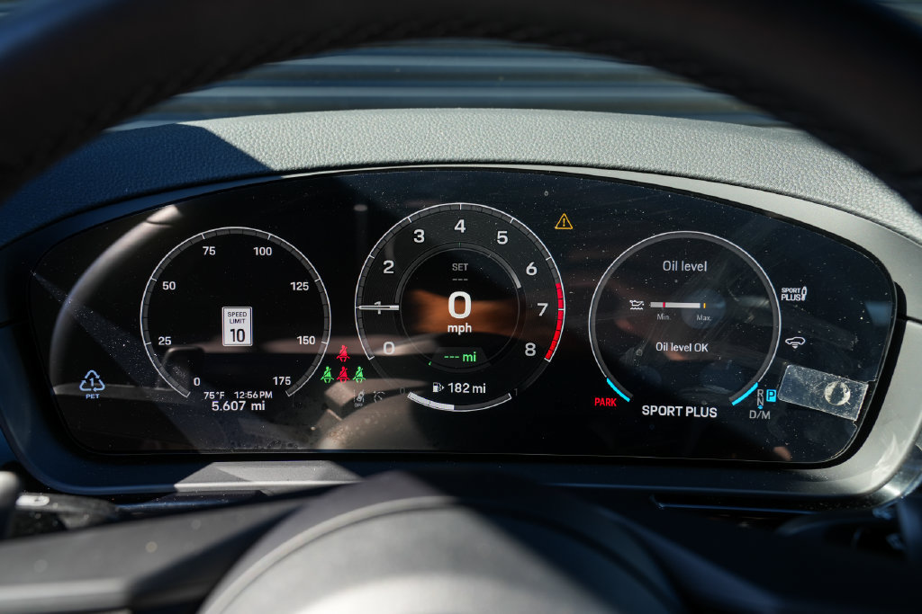 Certified 2026 Porsche Cayenne E-Hybrid AWD/4WD image 25