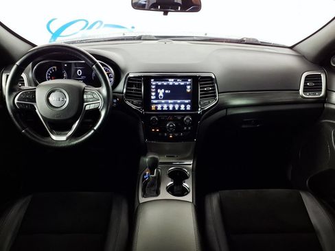 Used 2021 Jeep Grand Cherokee Laredo X RWD image 12