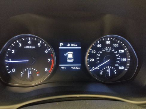Used 2018 Hyundai Elantra GT FWD image 23