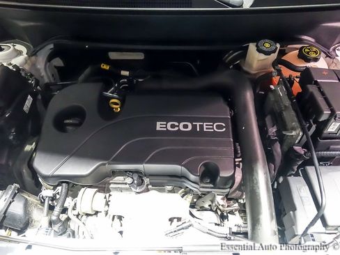 Used 2020 Chevrolet Equinox LT image 31