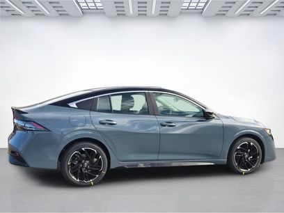 New 2026 Nissan Sentra SR w/ SR All Weather Package