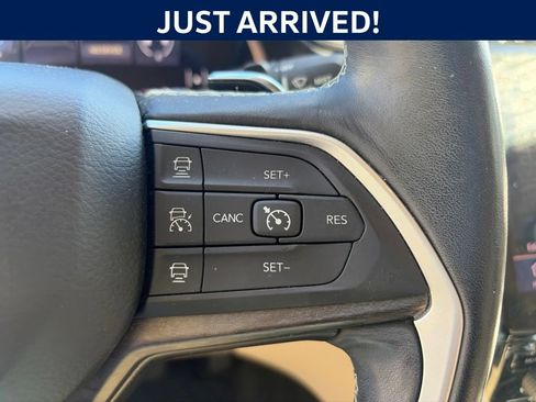 Used 2021 Jeep Grand Cherokee L Limited AWD/4WD image 19