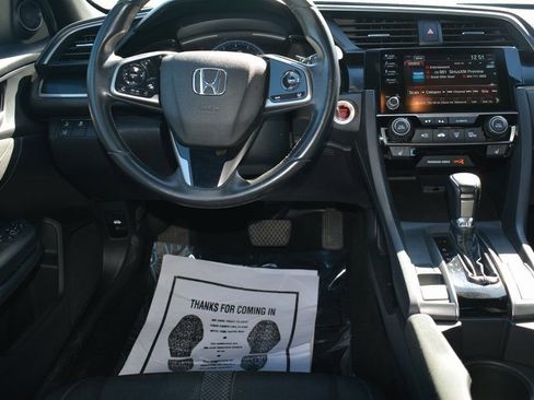 Used 2020 Honda Civic EX image 3
